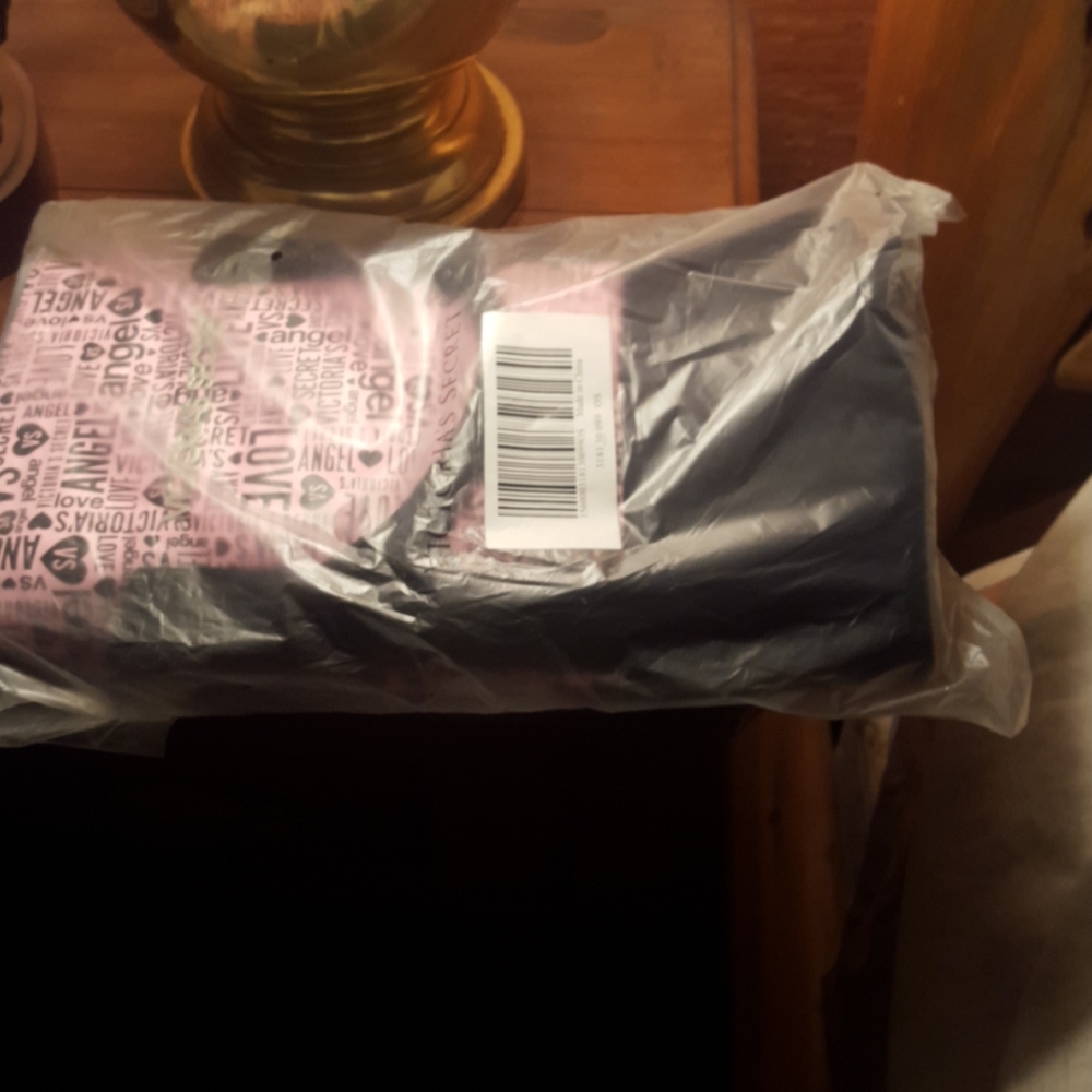 Victoria's secret overnight bag